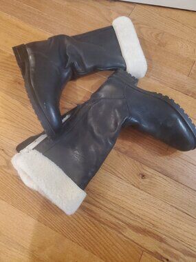 Boots women